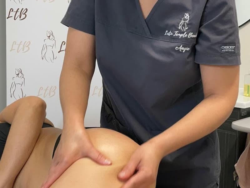 Lymphatic Drainage Massage — 1 Session